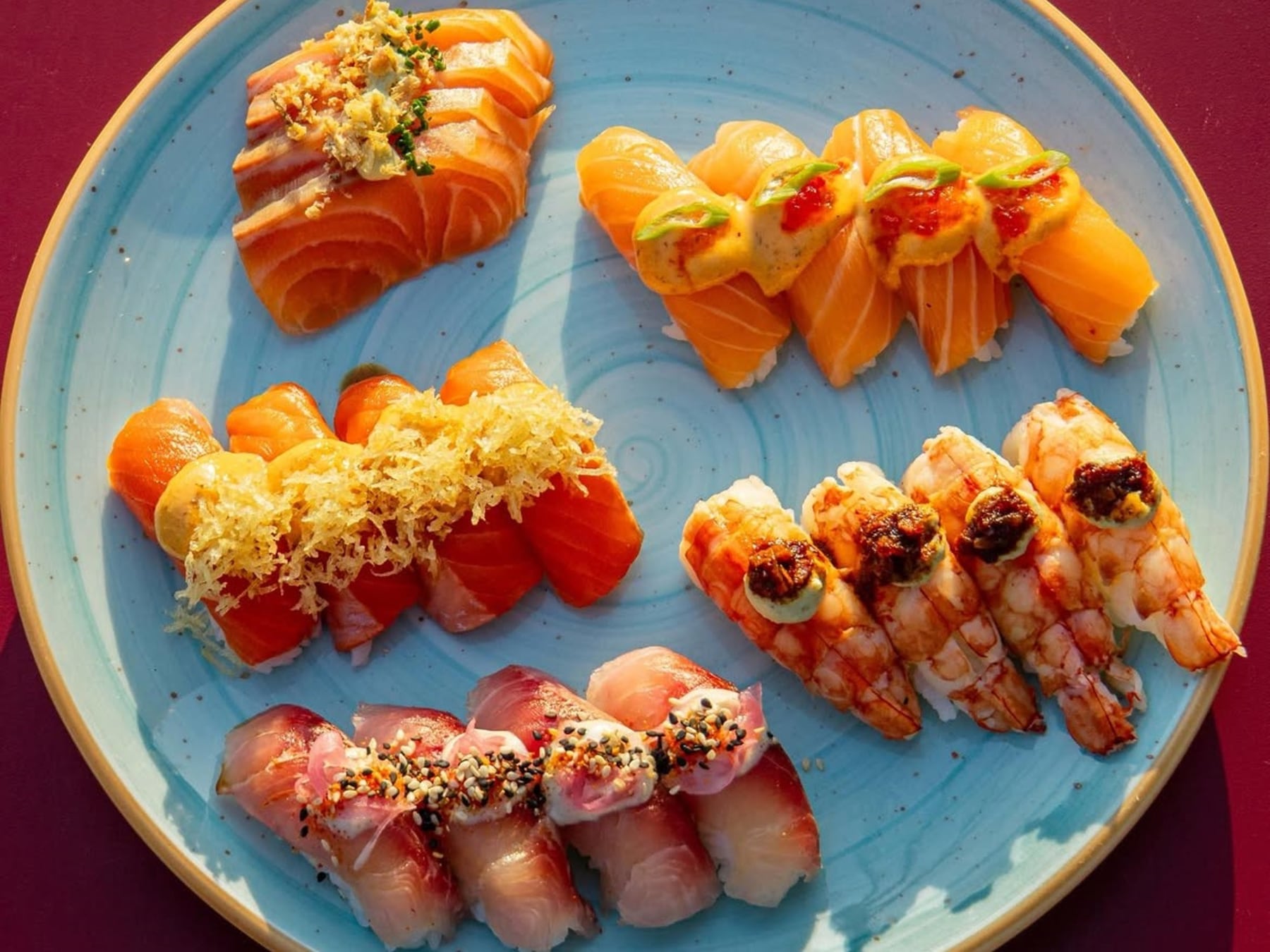 Ikebana, la izakaya de Palermo Soho donde el sushi de fusión se cruza con el ramen y la barra se vuelve escenario