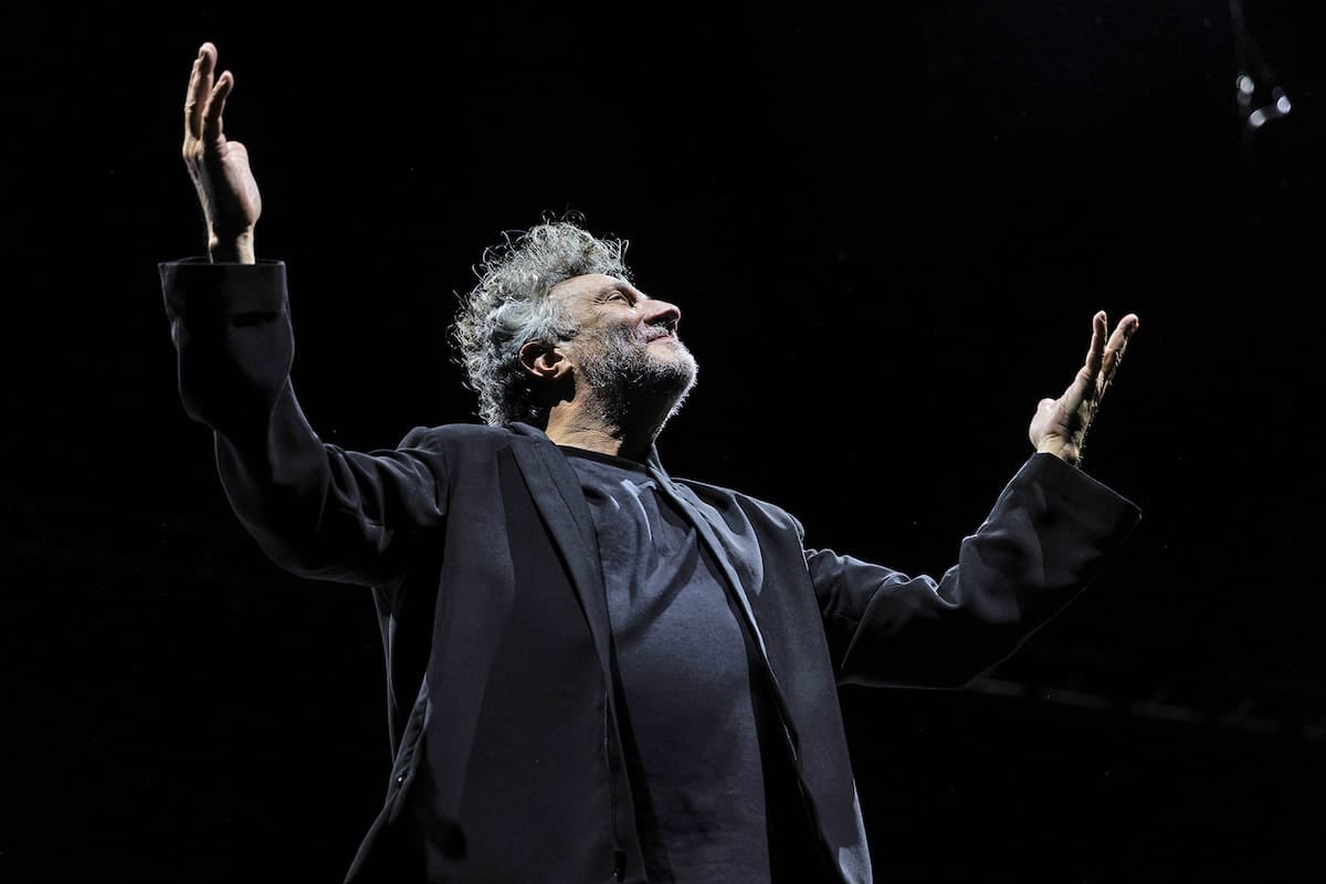 Fito Páez frenó su propio show en Mar del Plata para defender a su público de la seguridad