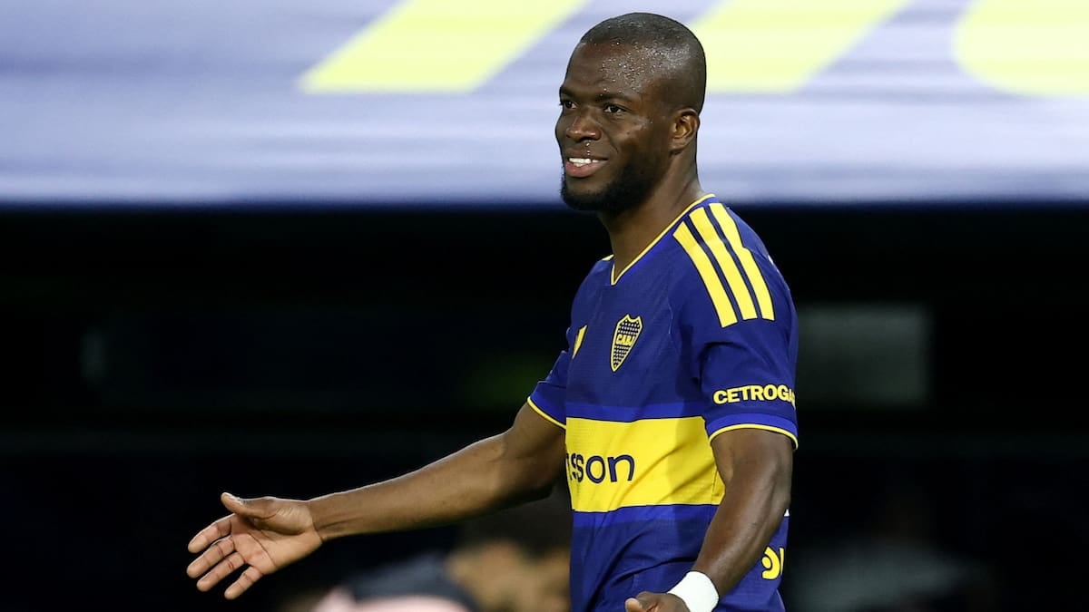 Instituto le pintó la cara a Boca en Córdoba y Alarcón se vistió de verdugo en el Kempes