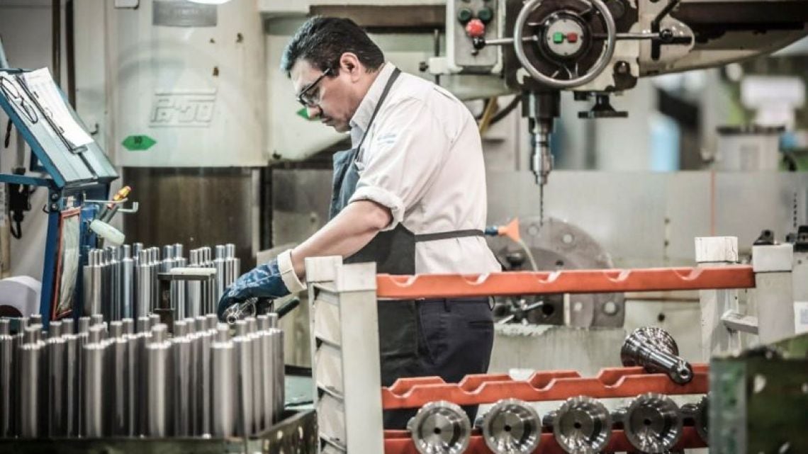 Dos años en rojo: la industria se desangra y solo tres provincias zafan