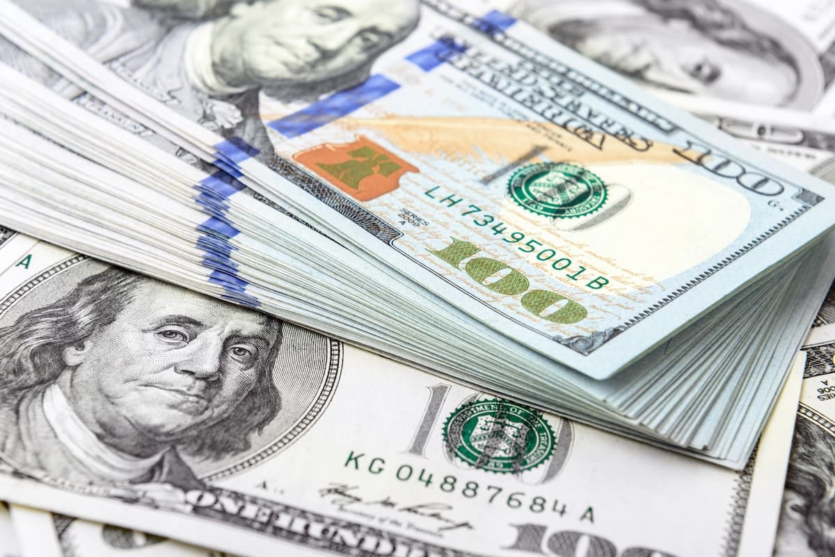 Dólar quieto y servicios al frente: la pulseada que el bolsillo pierde de movida en la semana que se reanuda