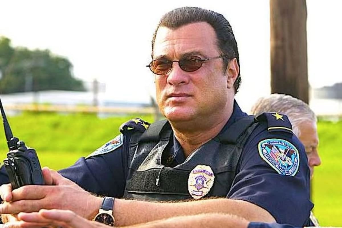 De la pantalla al desierto: Steven Seagal se calzó el uniforme en la frontera texana