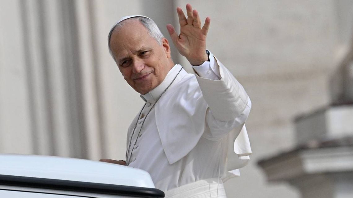 El Papa respira mejor, pero la pregunta que todos nos hacemos es si llega a la Argentina