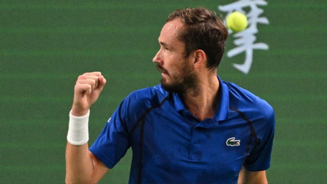 Shanghái se tiñe de ruso y español: Medvedev y Jódar van por todo