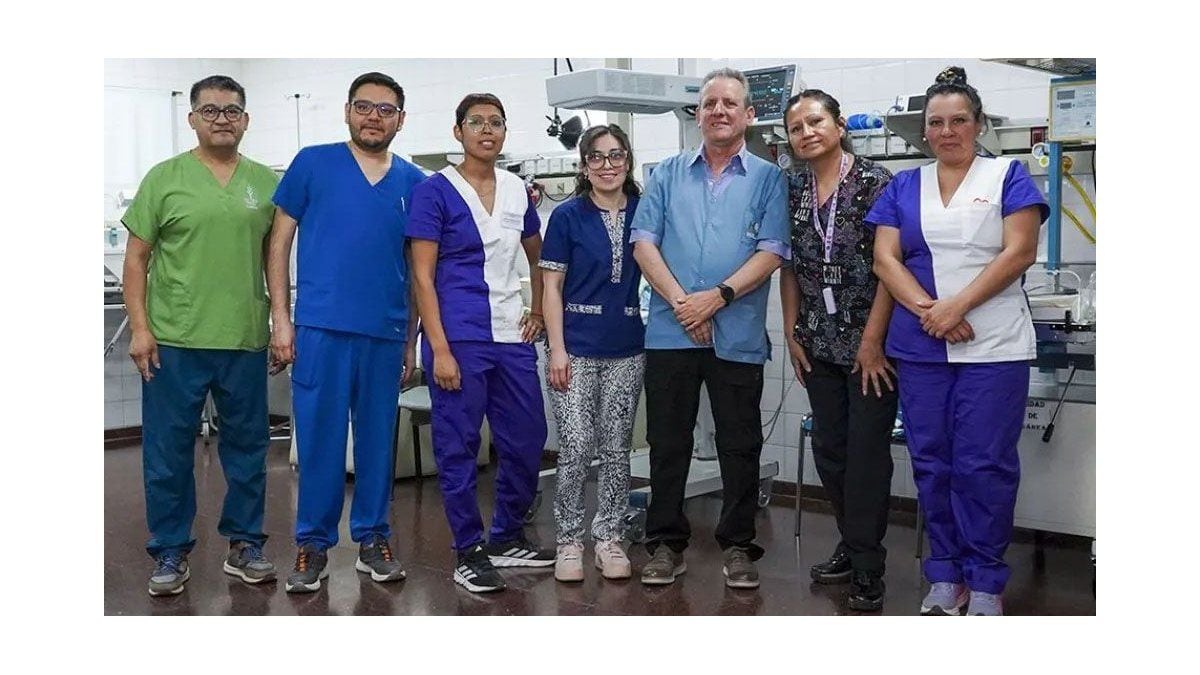 Treinta y un años cuidando chicos en el Heller: la receta de un pediatra que se jubila en enero