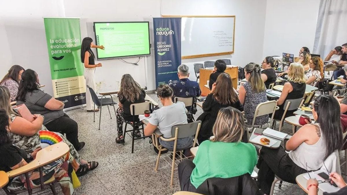 Neuquén mira de cerca a 438 estudiantes que están a un paso de cobrar la beca Gregorio Álvarez