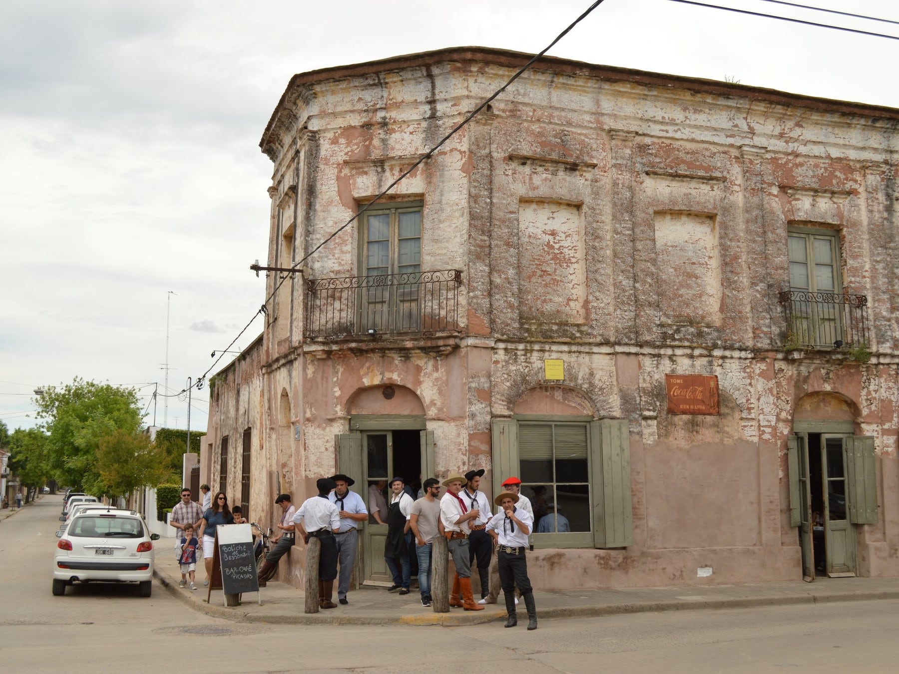 San Antonio de Areco, más allá del gaucho: la nueva ruta de los talleres de autor