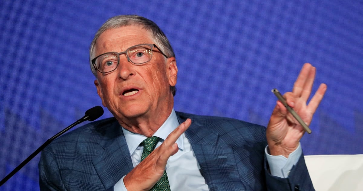 Bill Gates en el Vaticano: sin reglas claras, la inteligencia artificial puede abrir una brecha todavía más profunda entre ricos y pobres