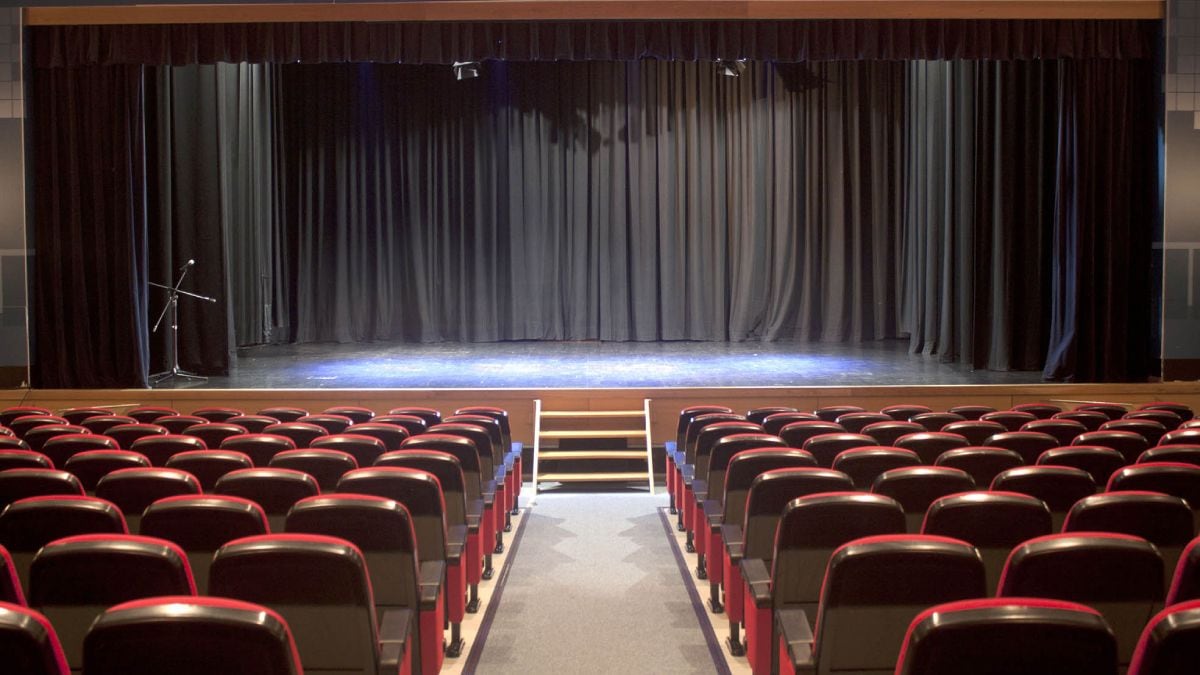 El Alto Valle se llena de música, comedia y Effective funciones desde el jueves