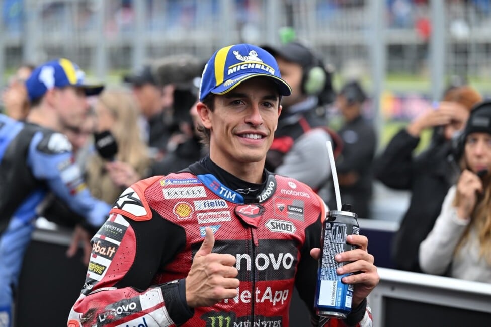 Márquez tomó el comando en Australia y dejó a Martín al límite