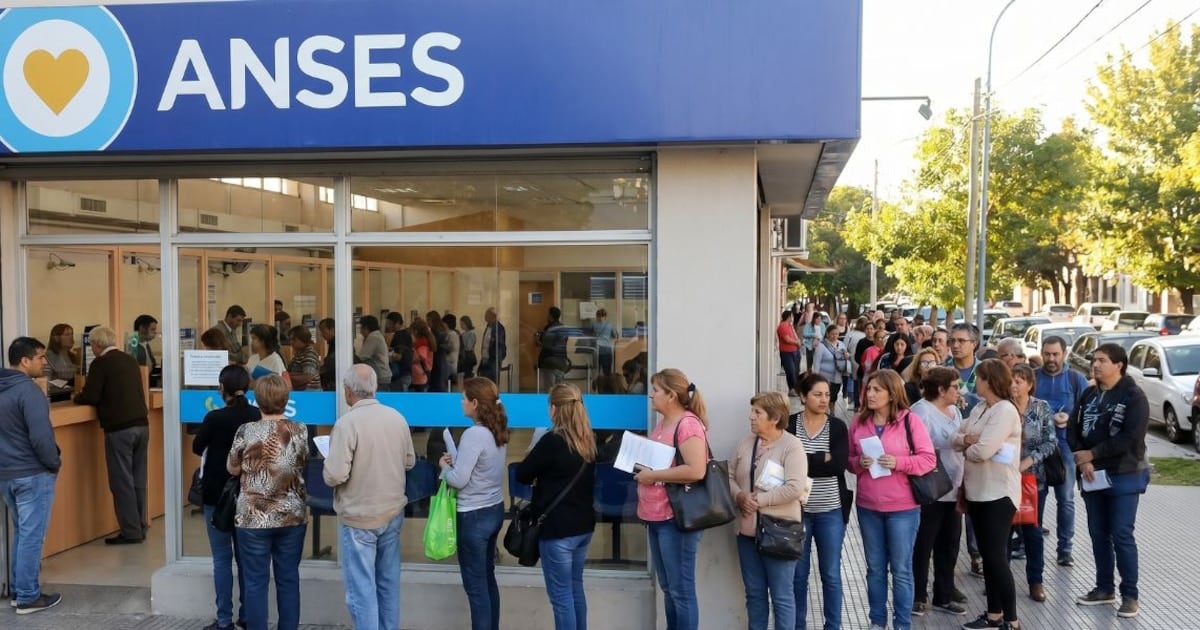 La jubilacion minima perdio casi seis de cada diez pesos de poder compra